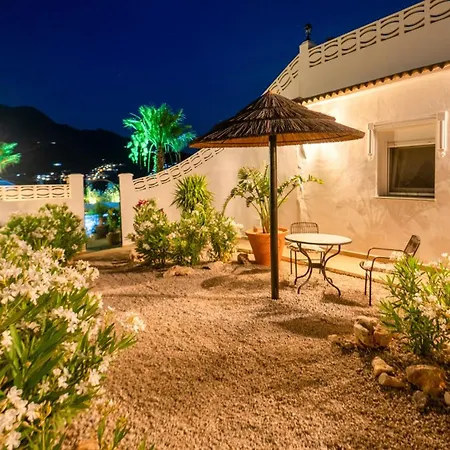 Boutique B&B Villa La Vinuela Exterior photo